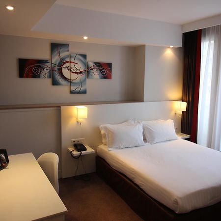 Holiday Inn Paris-Auteuil By Ihg Exterior photo